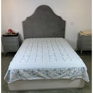 Antique Blue & White Jacquard Bed Cover Coverlet Full 92" x 72"